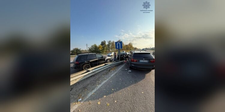 На трасі Київ — Одеса біля Глевахи сталася ДТП з травмованими